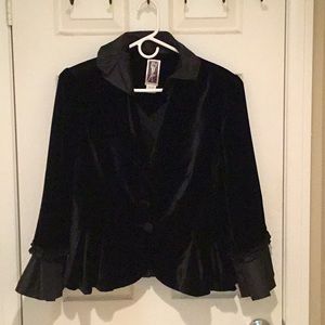 Zelda Black Velvet Women’s Skirt Suit, Sz 14